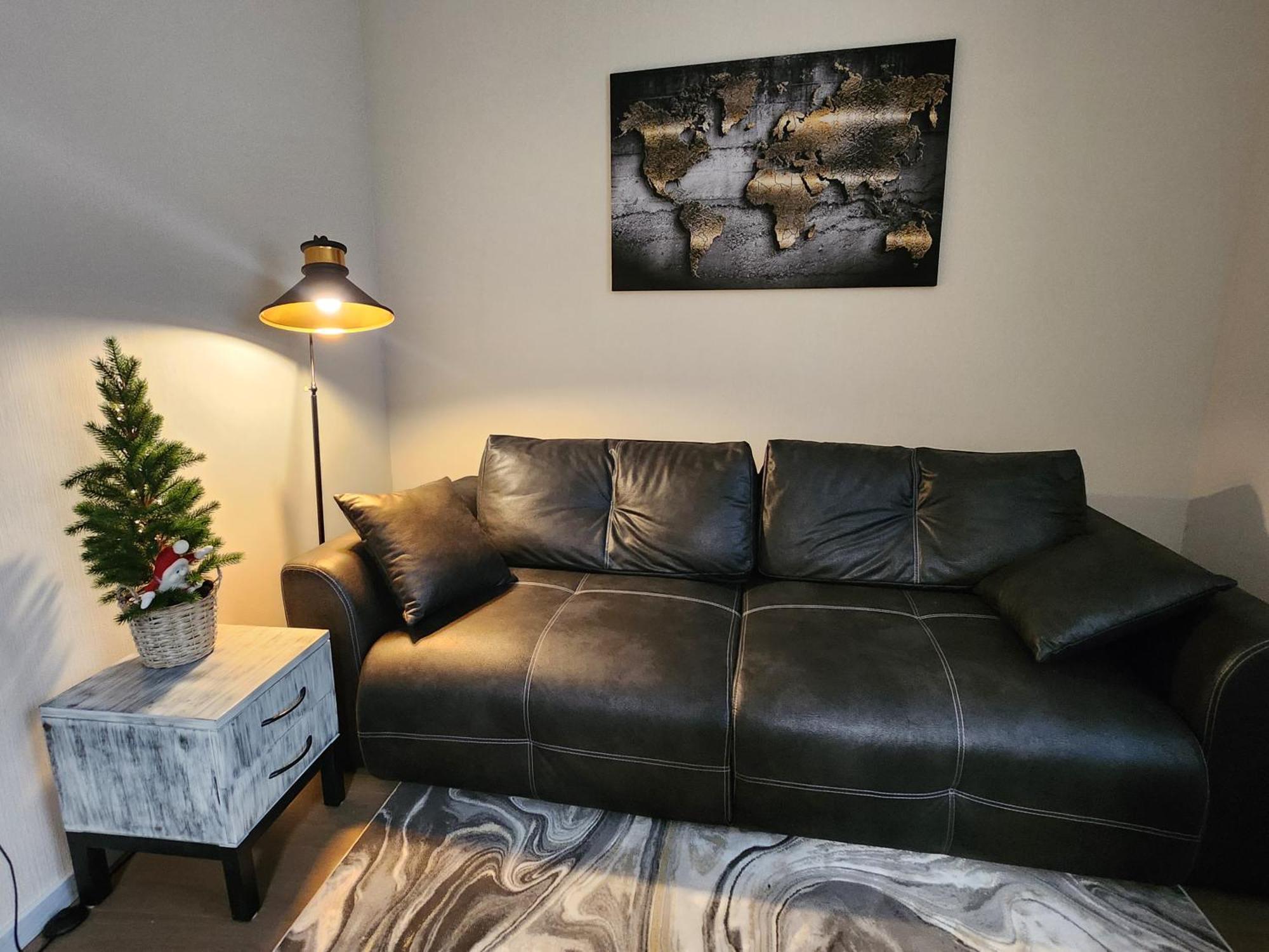 Seapark With Private Entrance And Parking Apartment Liepaja